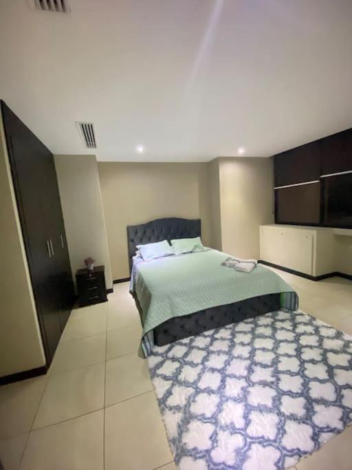 Апартаменты Bellini Luxury - Puerto Santa Ana Гуаякиль Экстерьер фото